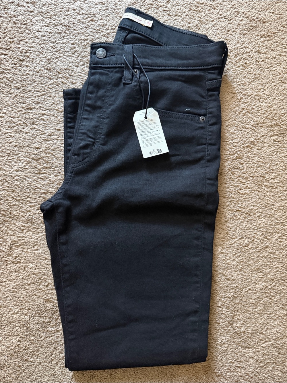 Levi’s 724 High-Rise Slim Straight